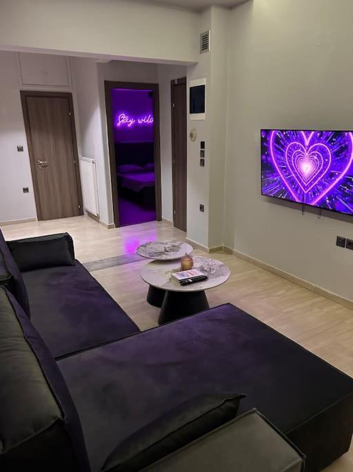 Angies Ledsigns Apartment 塞萨洛尼基 外观 照片